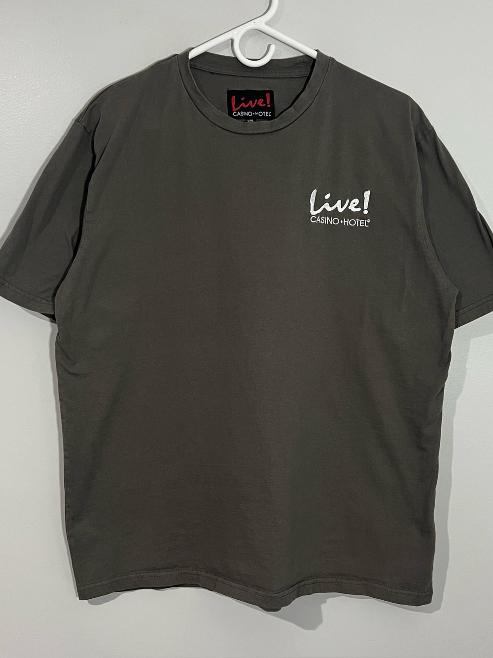 Live Casino Hotel Maryland Gray White Short Sleeve T-Shirt Womens XXL